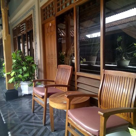 Rabasta Kuta Beach Inn エクステリア 写真