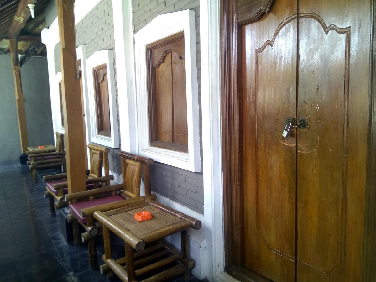 Rabasta Kuta Beach Inn エクステリア 写真